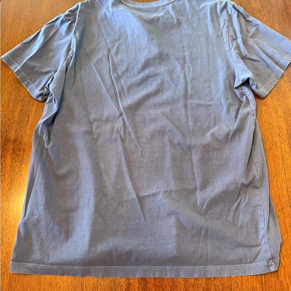 Men's Everlane THE ESSENTIAL ORGANIC GARMENT-DYED HENLEY in Blue - Picture 4 of 4